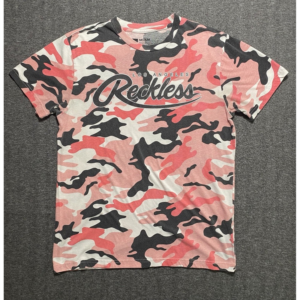 YR Men's Young And Reckless Los Angeles Pink Black Camo T-Shirt Size M